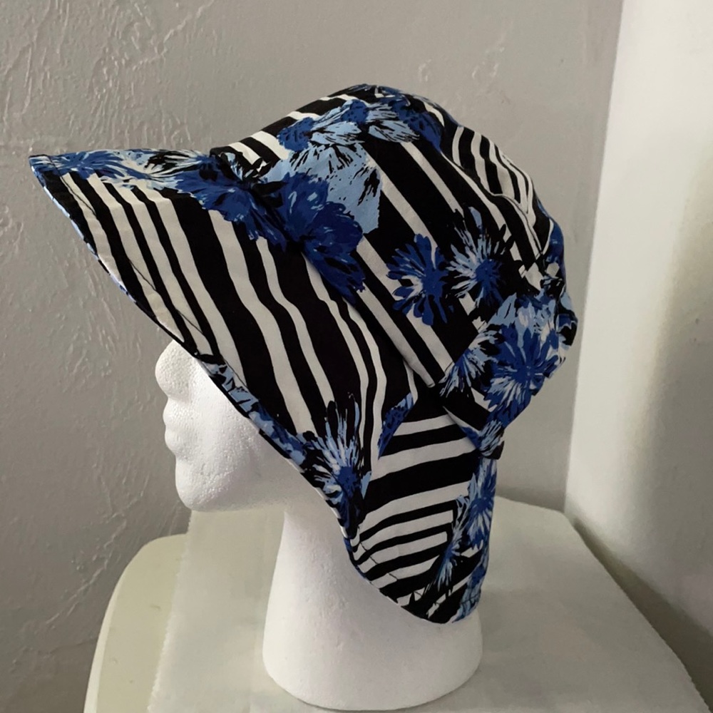 August Hat Comp Multicolor Beach Bucket Hat